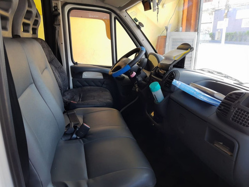 Imagem 3 de 9 de Peugeot Boxer