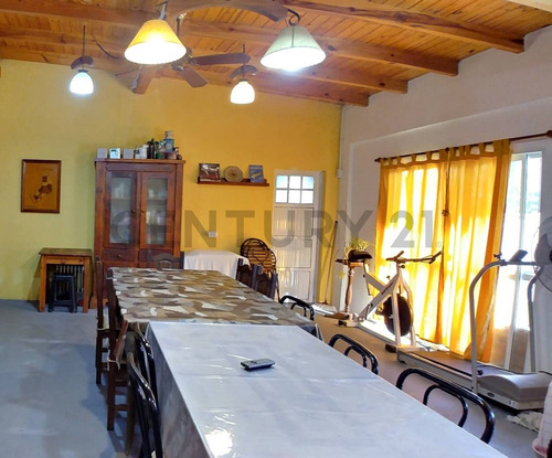 Casa En Venta Zelaya 2657, Barrio Alberdi Rosario