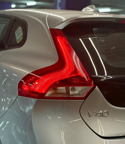 Volvo V40 1.5 Addition T3 A/T
