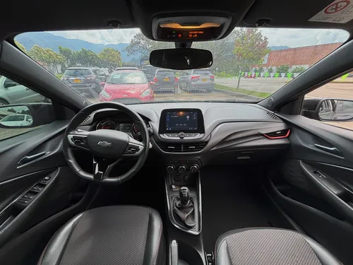 Chevrolet Onix 1.0T Rs Mt