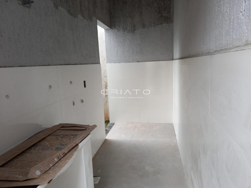 Imagem 4 de 11 de Casa - Parque Brasilia - 3 Quartos Sendo 3 Suite - 300 M² - - 329