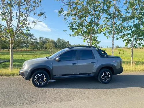 Duster Oroch 4x4