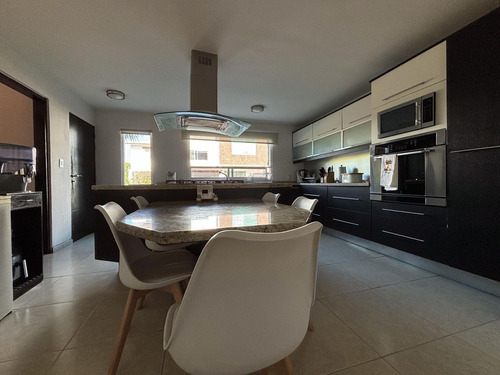 Casa En Venta En Claustros Del Sur. 8
