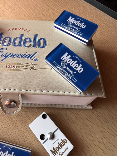 Domino Modelo Especial Baraja Española Cubilete Corona Extra
