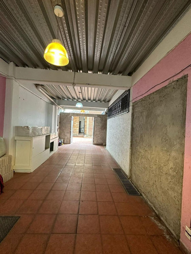 Casa Duplex, 8 Recamaras, Jacuzzi, Roof Top, Col Normal, Cdmx