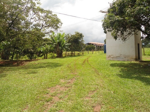 Imagem 16 de 27 de Vendo Uma Excelente Área No Bairro Do Castanho Em Jundiaí, Com 270 Mil M², Casa Sede, Piscina, Casa De Caseiro, Nascentes, Ribeirão, Lago, Frente Para Rodovia Tancredo Neves. - Ar00031 - 2451828