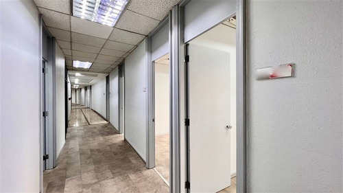 Imagen 3 de 20 de Oficina En Arriendo En Las Condes