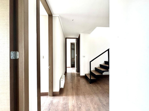 Moderno Penthouse I La Dehesa Central I Colegio Los Alerces