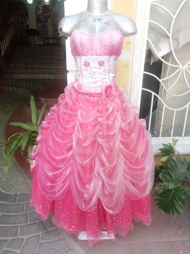Imagen 1 de 5 de Alquiler De Vestidos