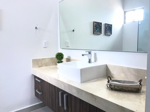 Imagen 8 de 14 de Estrene Condominio En Av. Huayacan