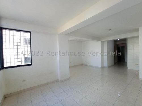 Imagen 9 de 28 de Apartamento En Alquiler San Jacinto 3h/2b Estef 23-25863