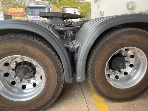 Imagem 12 de 13 de Scania R 440 6x4 Bug Leve