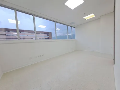 Consultorios En Arriendo Mayorca 743-7291