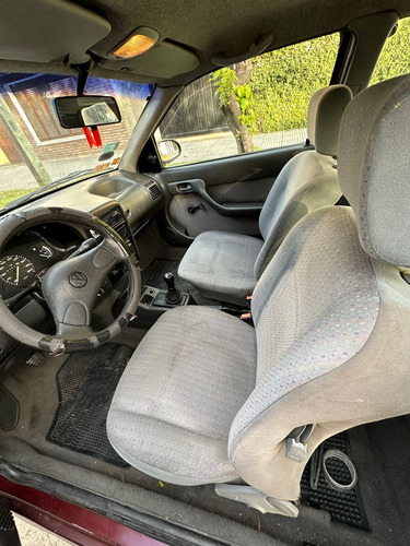 Volkswagen Gol 1.6 Gl Aa