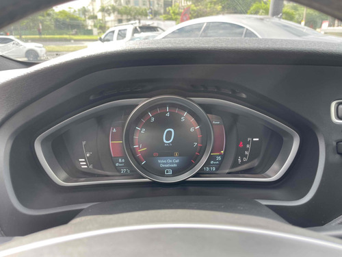 Volvo V40 2.0 T5 R-DESIGN TURBO GASOLINA 4P AUTOMÁTICO