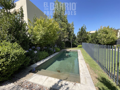 Casa En Venta En Colina