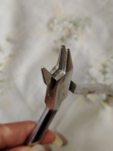 Pinza Tres 3 Picos Nueva