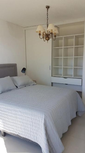 Imagen 8 de 13 de Apartamento En Primera Línea Al Mar De 3 Dormitorios Para Alquilar En Verano