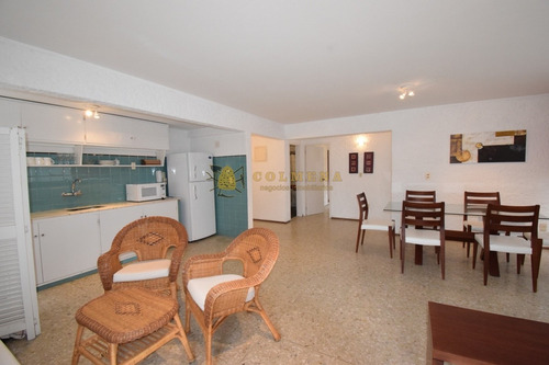 Apartamento En Peninsula, 2 Dormitorios 1 Baño-ref:3046