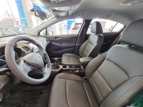 Imagen 9 de 11 de Chevrolet Cruze Lt Af