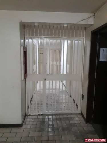 Imagen 2 de 9 de Apartamentos En Venta Los Mangos 0412-8887550
