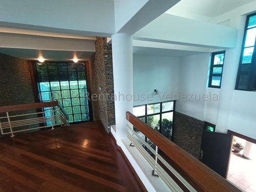 Casa En Venta Alto Hatillo Calle Los Curtidores Ab. 24-7690