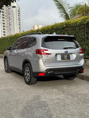 Subaru Forester 2.0 Xt