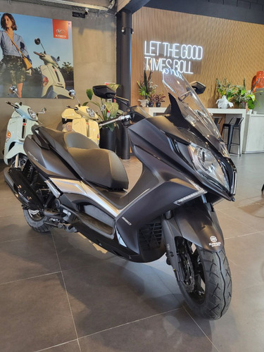 Maxiscooter Downtown 350 Tcs -entrega Inmediata