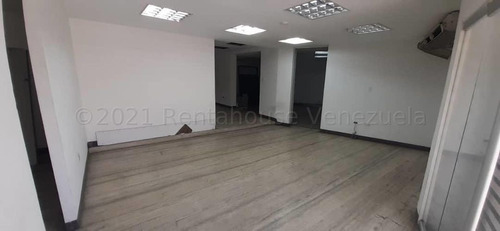 Imagen 2 de 30 de Galpon En Venta Este Barquisimeto, Amplio Estacionamiento, Info. 0424-5325471, Codigo 22-17700 Mf