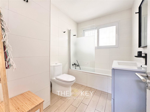 Casa Venta 5 Dormitorios, 5 Estacionamientos Y Piscina Ñuñoa