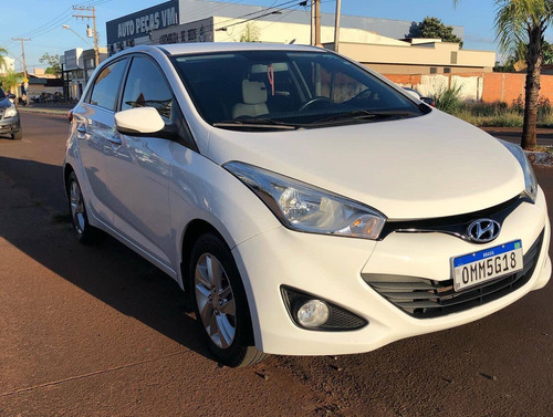 Imagem 2 de 6 de Hyundai Hb20 1.6 Premium 16v Flex 4p Manual