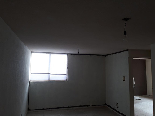 Departamento En Venta En Viveros 1a. Secc., San Luis Potosi, S.l.p.