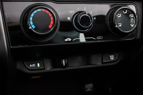 Imagem 12 de 20 de Honda City 1.5 Lx 16v
