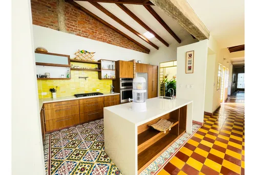 Vendo Casa En Miraflores - Sur
