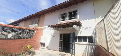 Casa En Venta En Centro Cabudare, Lara R *c 