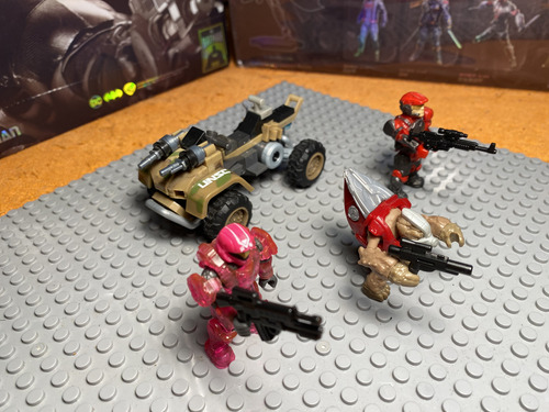 Megabloks Mega Construx Halo Covenant (392) (Usado)