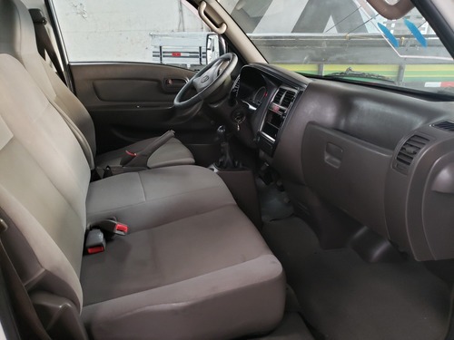 Hyundai Hr 2011,carroceria,manual E Chave Cópia,novissima!!!