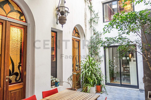 Venta Casa 6 Ambientes Colegiales Unica En Su Estilo