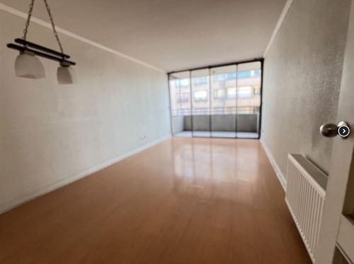 Fernandez Concha 105, Ñuñoa. (89565)