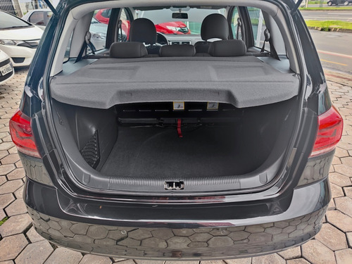 Imagem 14 de 15 de Spacefox 1.6 Highline 2016 Automatizado Apenas 61.000km