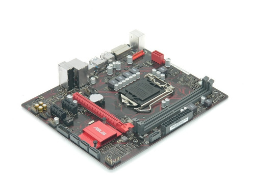 Imagen 3 de 5 de Tarjeta Madre Asus Exb150-v3 Lga 1151 Intel 6ta Y 7ma Gen