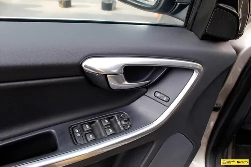 Volvo XC60 2.5 T5 Awd At