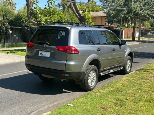 Mitsubishi Montero Sport 2.5 Diesel G2 4x2 2016