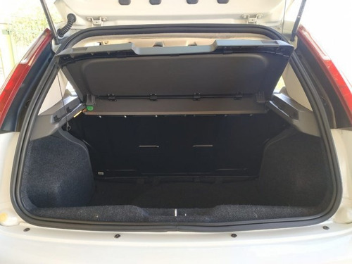 Punto 1.6 Essence 16v Flex 4p Automatizado