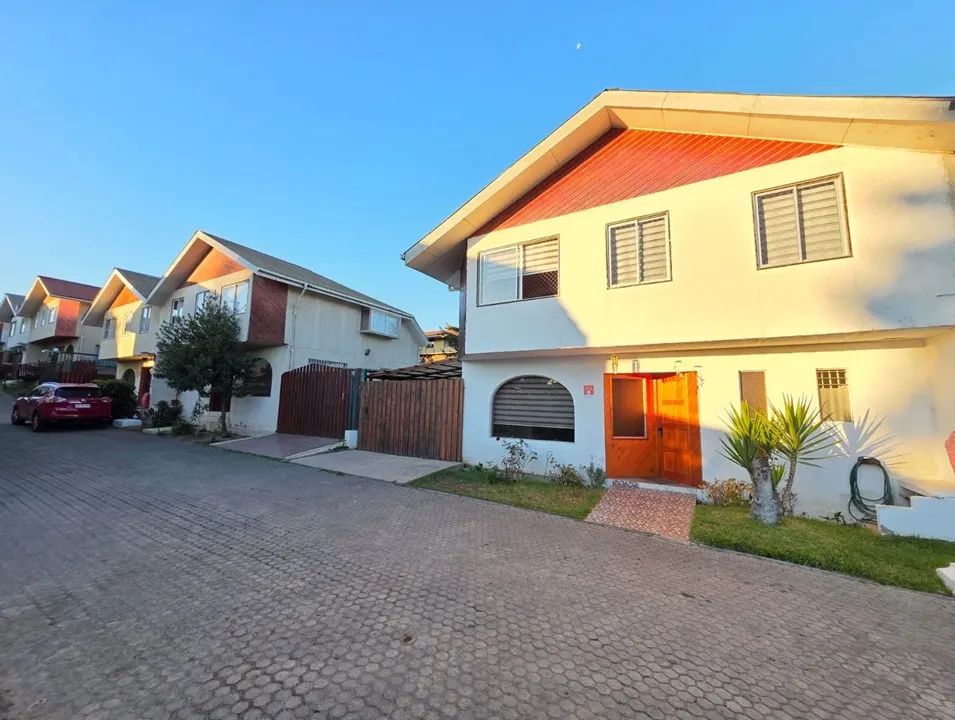 Imagen 3 de 27 de Oportunidad, Venta De Casa Con Excelente Ubicación, Quilpué