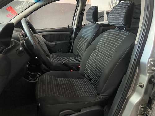 Renault Sandero 1.0 16v Expression Hi-flex 5p