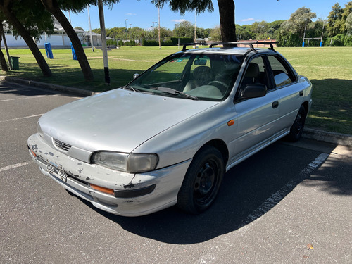 Subaru Impreza Gl1.6 - No Permuto!