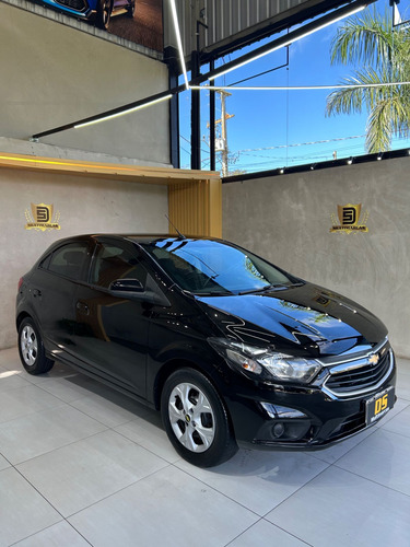 Chevrolet Onix HATCH LT 1.4 8V FlexPower 5p Mec.