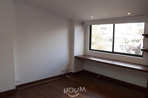 Imagen 10 de 26 de Apartamento En El Nogal, El Refugio. 1 Habitación, 115 M²