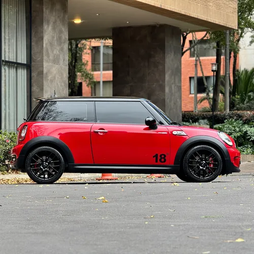 Mini Cooper Turbo | Versión: John Cooper Works Jcw